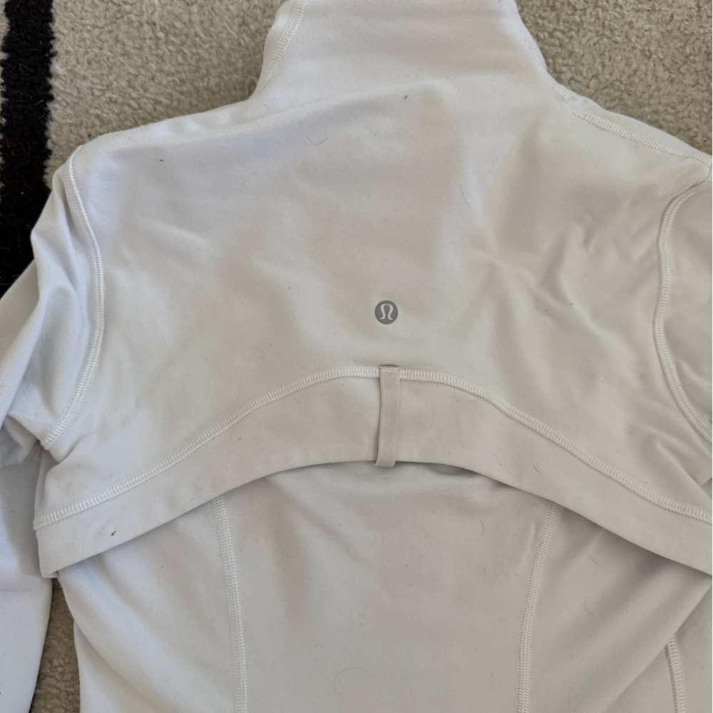 Lululemon jacket! - Picture 8 of 9